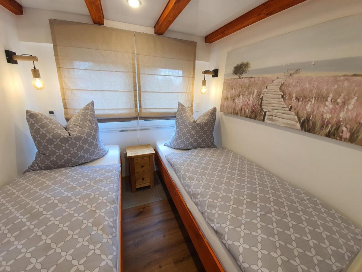 Ferienhaus Am See Hungen ภายนอก รูปภาพ