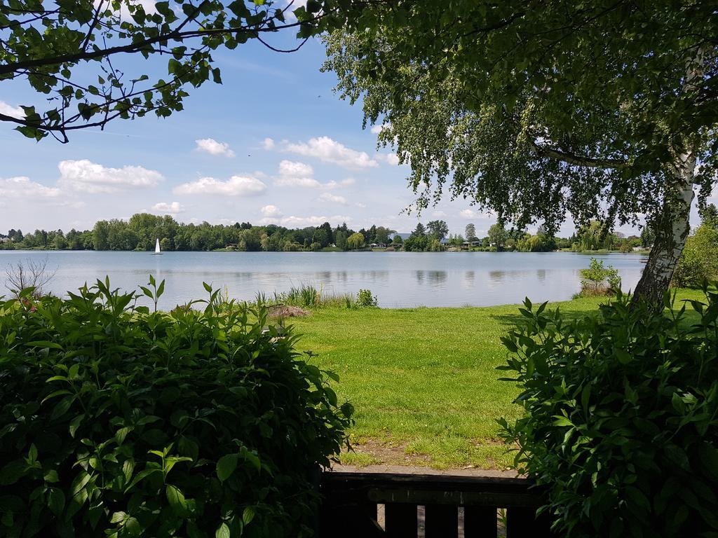 Ferienhaus Am See Hungen ภายนอก รูปภาพ